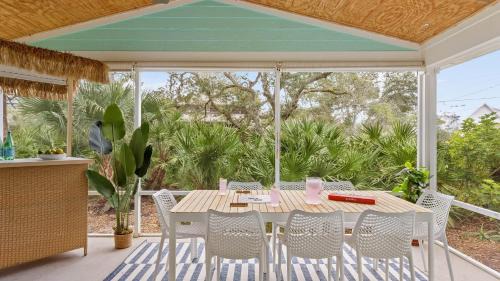 Vilano Beach Casa | Haven Hidden Grove Buyout 2 Homes - Walk to Beach Hot Tub Game Room Deck