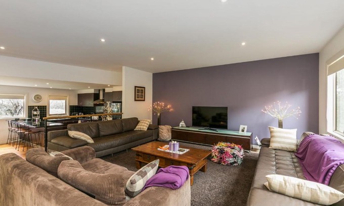 Anglesea Casa | Haven On Harvey - BYO Linen