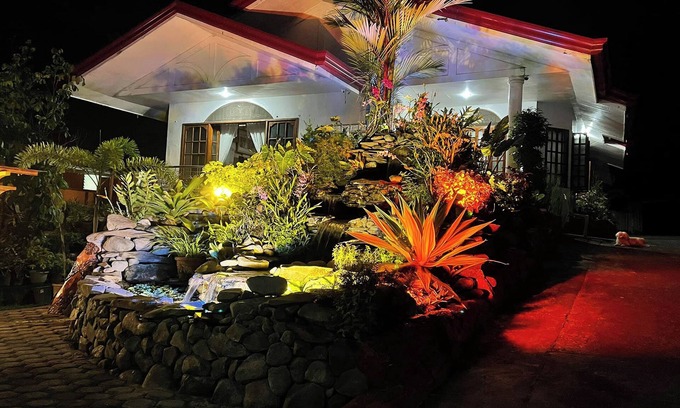 Mambajao Hotel | Havendwell Garden Resort