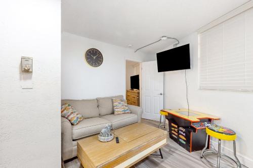 Daytona Beach Shores Apartamento | Hawaiian Inn 431