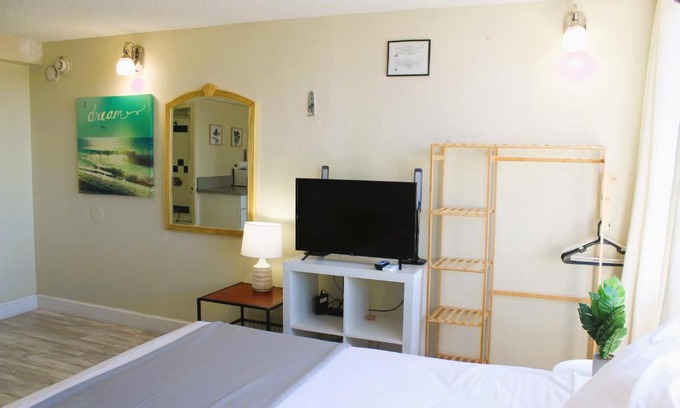 McCully - Moiliili Apartamento | Hawaiian Monarch 1915 condo