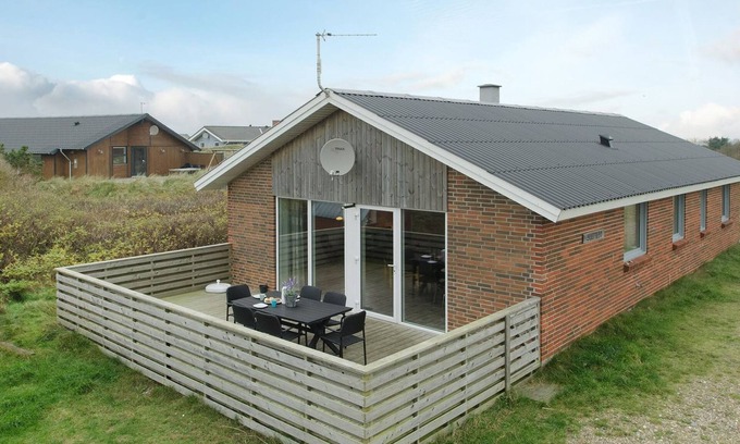 Haurvig Casa | "Hawarth" - 300m to the fjord by Interhome