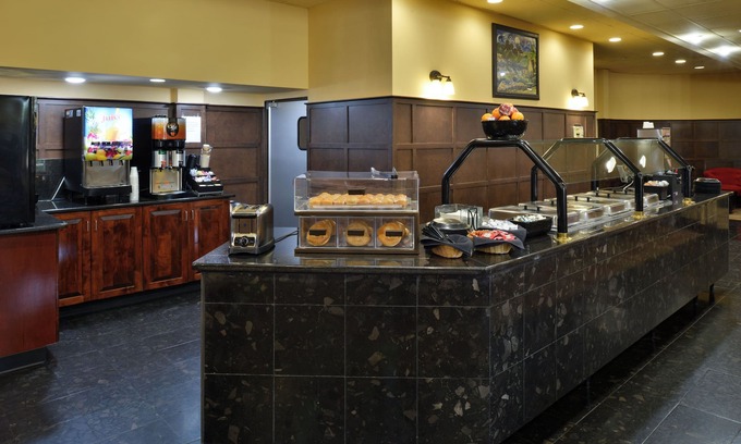 Winston - Salem Hotel | Hawthorne Inn and Conference Center