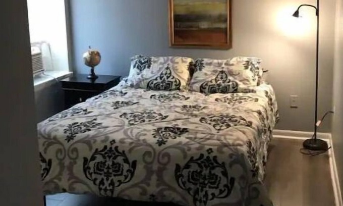 Norwich Apartamento | Heart of downtown Norwich close to casinos. Unit 4