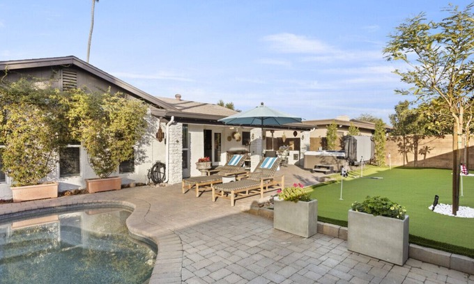 McCormick Ranch Casa | Heart of Mccormick Ranch! 5 Mins to Talking Stick!