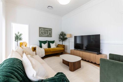 Milton Casa | Heart of Milton 4b2b AC 2Tvs Private Parking walk to Suncorp Stadium