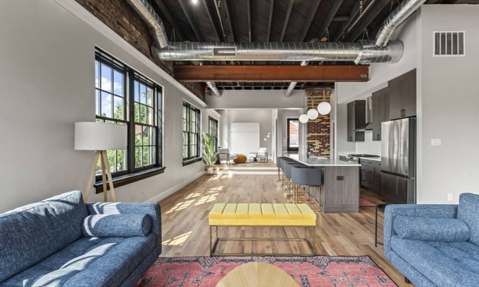 Highlands Apartamento | Heart of the Highlands Chic Condo, Totally Remodeled, King Bed