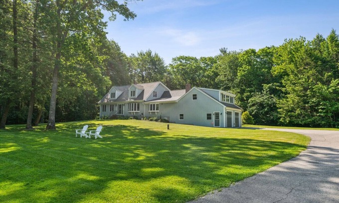 Kennebunkport Casa | Heated Pool! Gorgeous Home and a Short Drive to Downtown Kennebunkport & Beaches