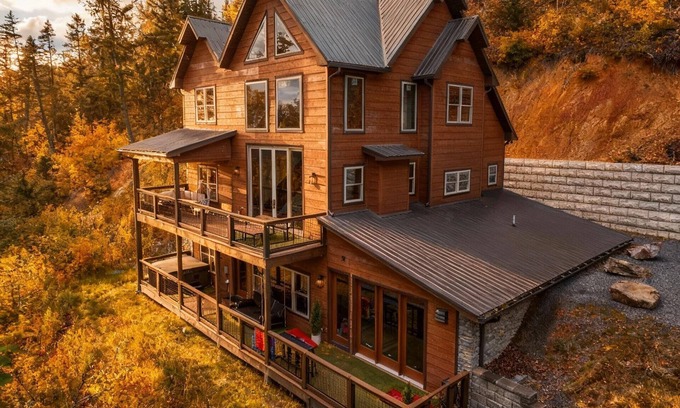 Wears Valley Cabina | Heated Pool | Luxury Cabin | Game Room | Theater