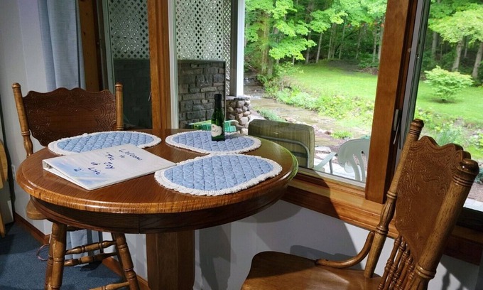 Forestville Apartamento | Heaven Sent - including you!