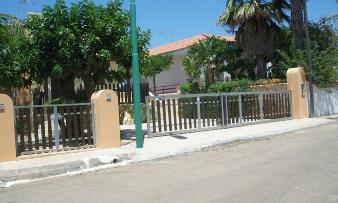 Torre Suda Casa | Apartamento celestial de tres habitaciones a pocos pasos del mar cerca de Gallipoli