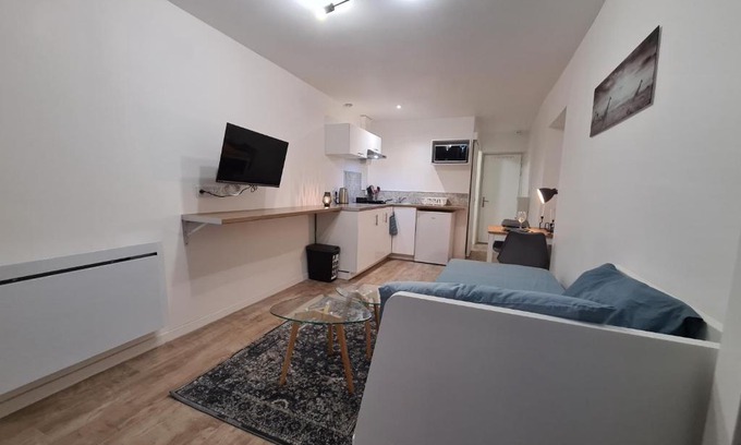 Gex Apartamento | HeberGenève : Aux pieds du château