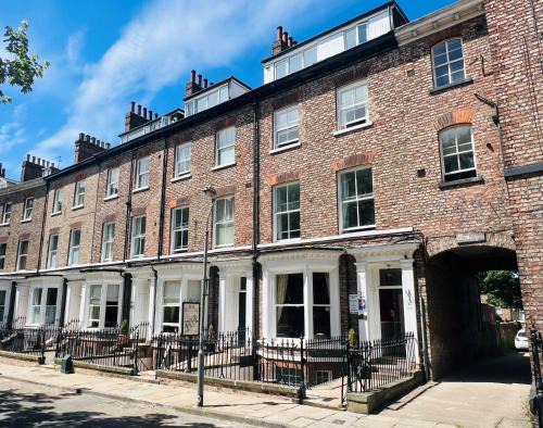 Bootham Hotel | Hedley House Hotel & Apartments