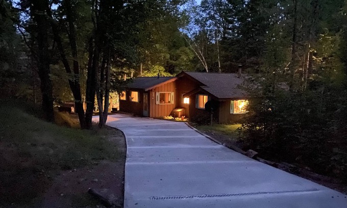 Thompsonville Cabaña | Heins Haven North on the Betsie River