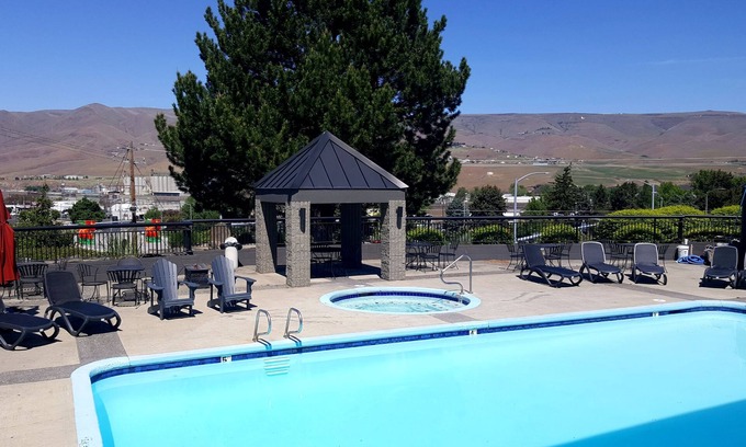 Lewiston Hotel | Hells Canyon Grand Hotel, an Ascend Collection Hotel
