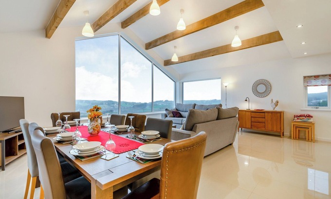 Haslingden Cabaña | Hen House View 1 - UK41552