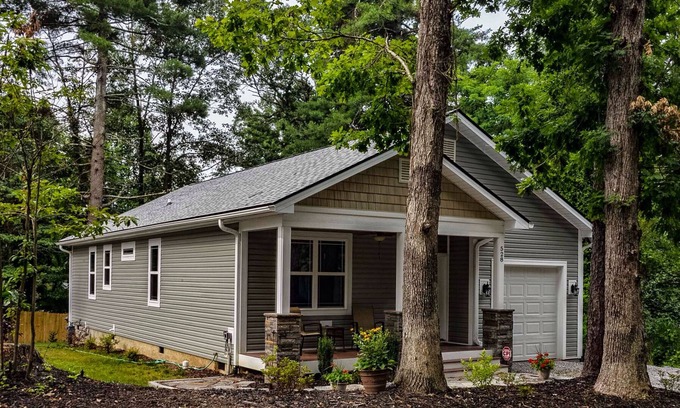 Hendersonville Casa | Retiro de Hendersonville NC