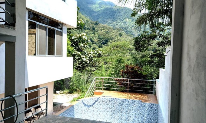 San Ramón Casa | Hermosa casa con piscina en Chanchamayo-San Ramón