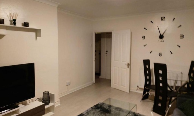 Greenwich Apartamento | Heronsgate GH009