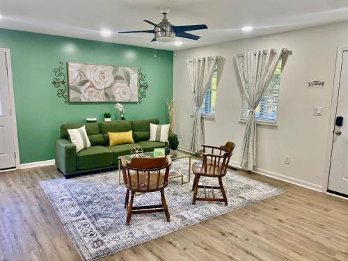 Austell Casa | Hidden Gem 3BR Home Near Six Flags & ATL