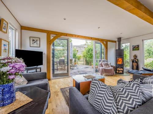 South Hayling Casa | Hidden Gem by the Sea Pass The Keys