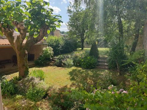 Saint-Maixent-l'Ecole Villa | Hidden Treasure