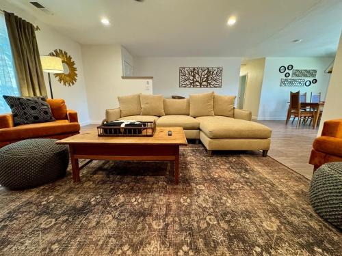 Coarsegold Casa | Hideaway-Yosemite Foothill Retreat 3BRDM PetsWelcome