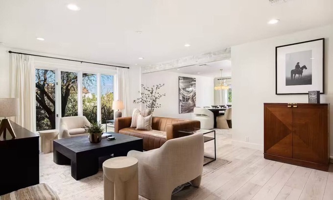 Paradise Valley Casa | High-Style Stay - Camelback Views, 3 Kings+, Pool