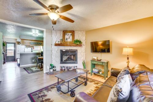 Red River Apartamento | Hike, Bike and Ski Red River Condo with Spa Access