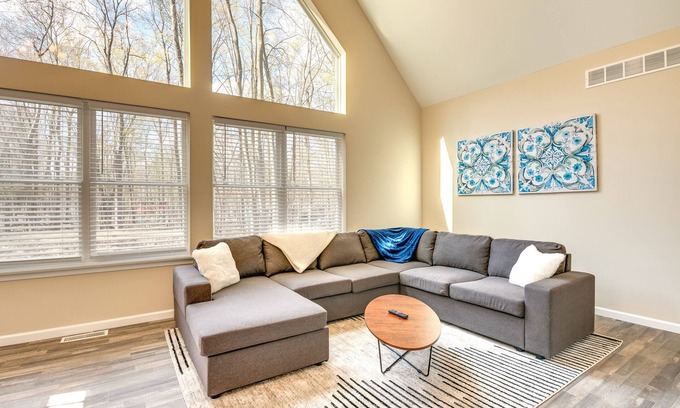 Locust Lake Village Casa | Hike & Ski: Pocono Lake Home w/ Community Perks!