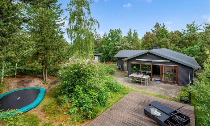 Hemmet Casa | "Hilde" - 350m to the fjord by Interhome