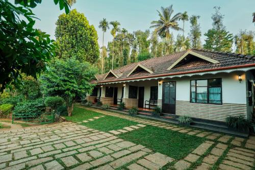 Kunnathidavaka Casa | Hill Rows Estate By GreenEscapes