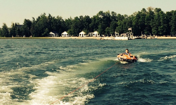 Cedarville Cabina | Hills Point Resort