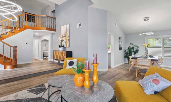 West Covina Casa | Hillside Escape on Easthills Drive - Your Perfect Getaway Awaits Here! #41742