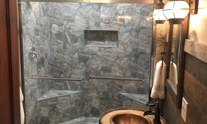 Mansfield Casa | Hillside Haven Retreat LLC