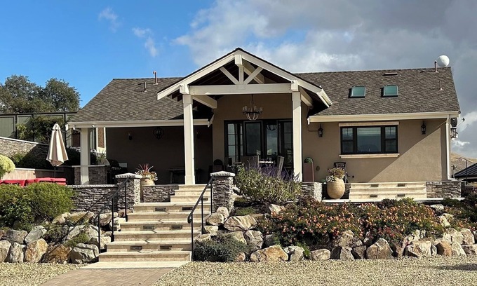 Mount Hamilton Casa | Hilltop Haven in secluded Valley - easy access to 680.
