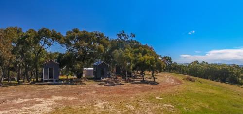 Tallarook Casa | Hilltop Tiny House by Tiny Away