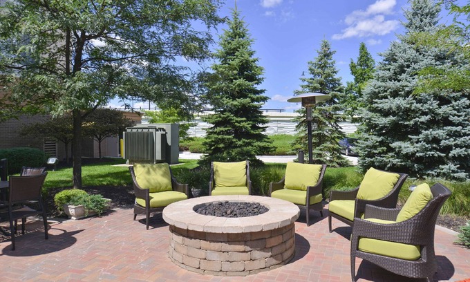 Carmel Hotel | Hilton Garden Inn Indianapolis/Carmel