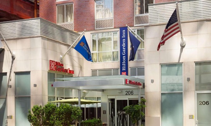 Turtle Bay Hotel | Hilton Garden Inn New York Manhattan Midtown East
