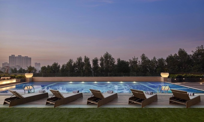 Gurugram Hotel | Hilton Gurugram Baani City Centre