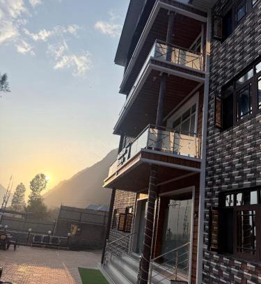 Sonamarg Hotel | Himalyan Resorts