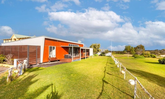 Ledge Point Casa | Hip Nautic, where the bush meets the sea