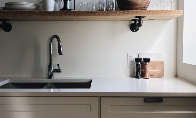 Kincardine Apartamento | Historic 1 Bedroom Beach Loft - Boutique Styled, Beach, Lake, stay Drifter Lofts