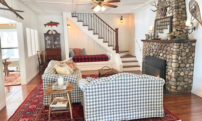 Nisswa Casa | Historic 1904 cabin on Clark Lake in Nisswa