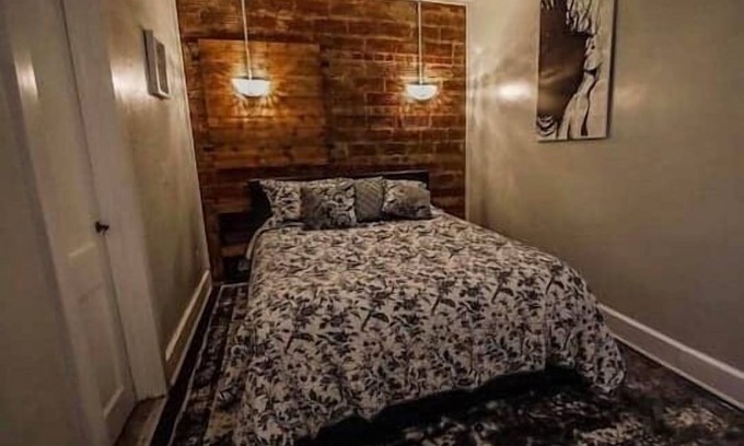 Fourmile Apartamento | Historic Charm: 5 Star Comfort