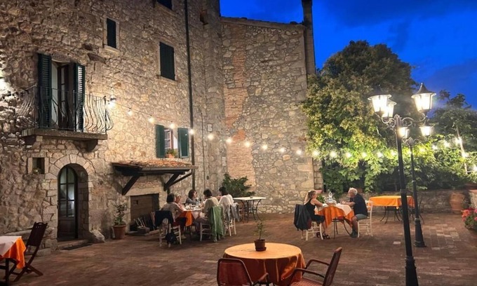 Torniella Otro | Historic Farmhouse Casa del Chiodo