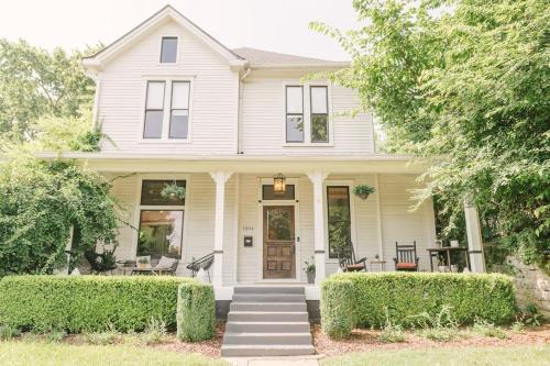 Five Points Casa | Historic Gem 4 BR with POOL walk to all hotspots