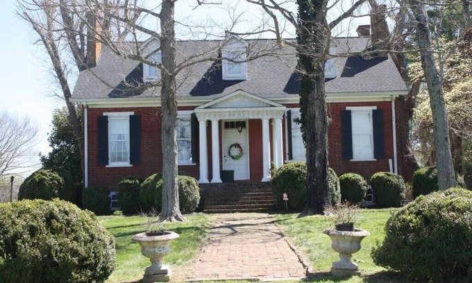 Culleoka Casa | Hideaway histórico c. 1828 Nashville Franklin Huntsville 15 Acre Wifi 6 Chimeneas