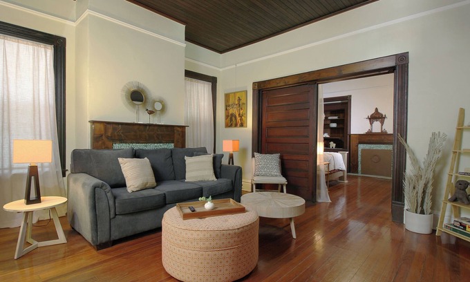 Augusta Casa | Historic home in Downtown Augusta GA. 5.2 miles from Masters.