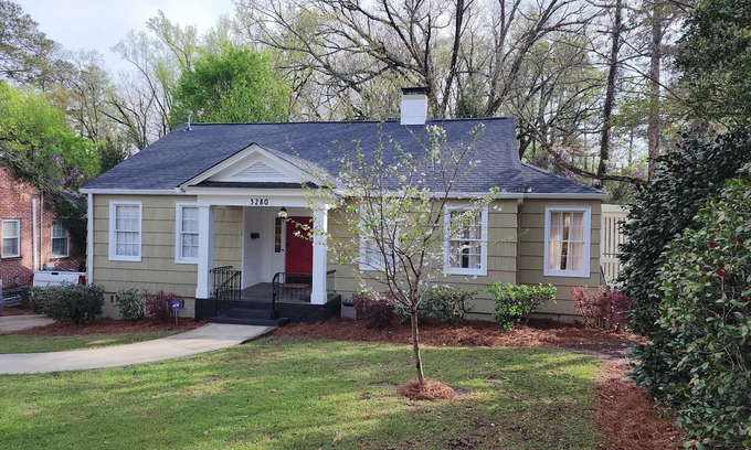 Macon Casa | Historic Ingleside Avenue Charm